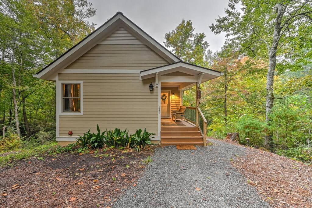 The Cove Retreat- Hot Tub/Screened Porch/Game Room Lake Lure Exterior photo