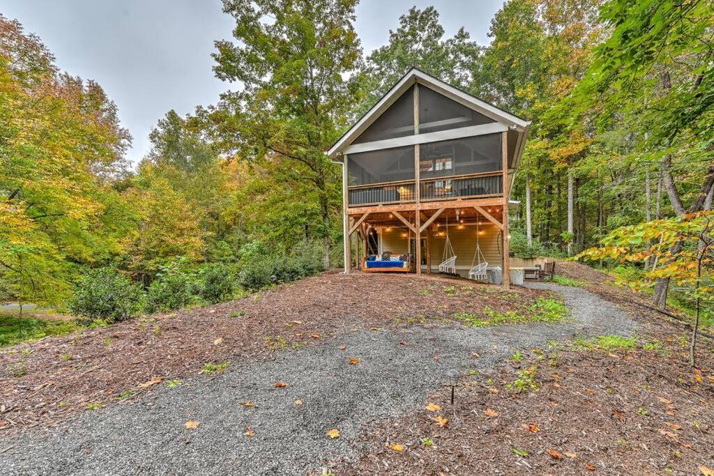 The Cove Retreat- Hot Tub/Screened Porch/Game Room Lake Lure Exterior photo